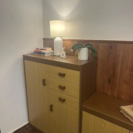Affordable And Practical Apartment, By Downtown Cb Apartamento *