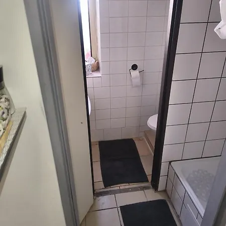 Affordable And Practical Apartment, By Downtown Cb Διαμέρισμα