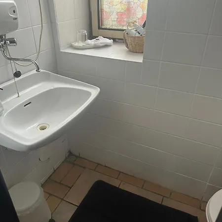 Διαμέρισμα Affordable And Practical Apartment, By Downtown Cb *
